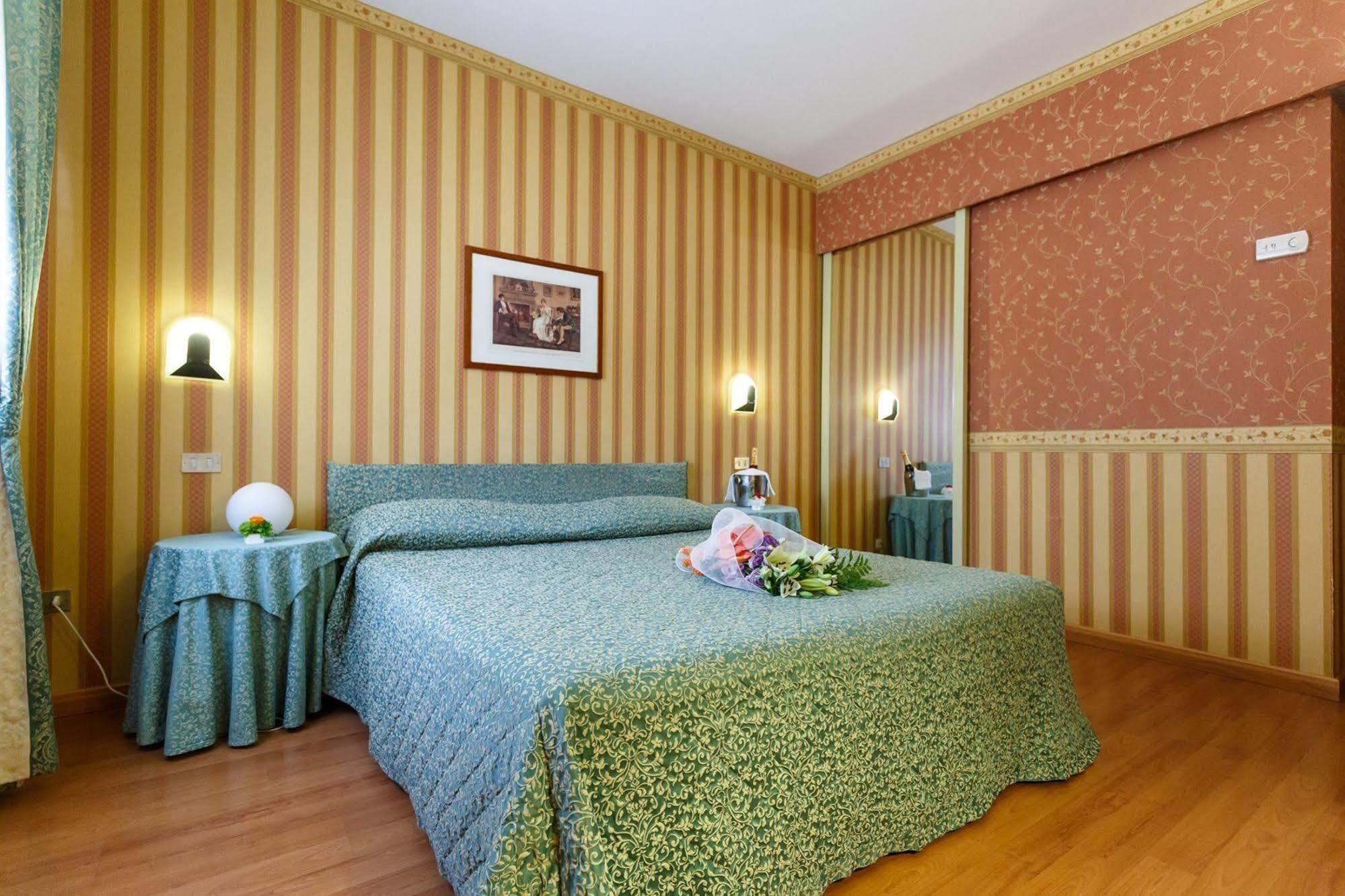 Hotel Daniel Basiano Exterior photo